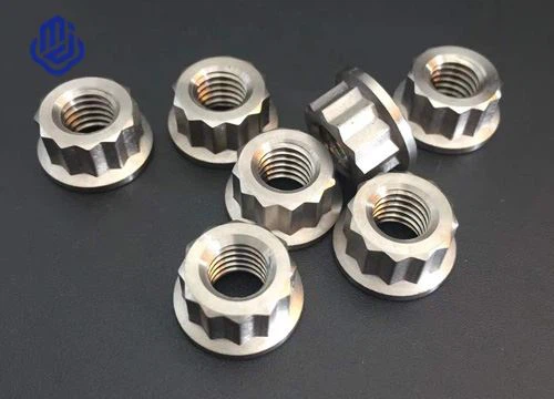 12-точечная титановая гайка